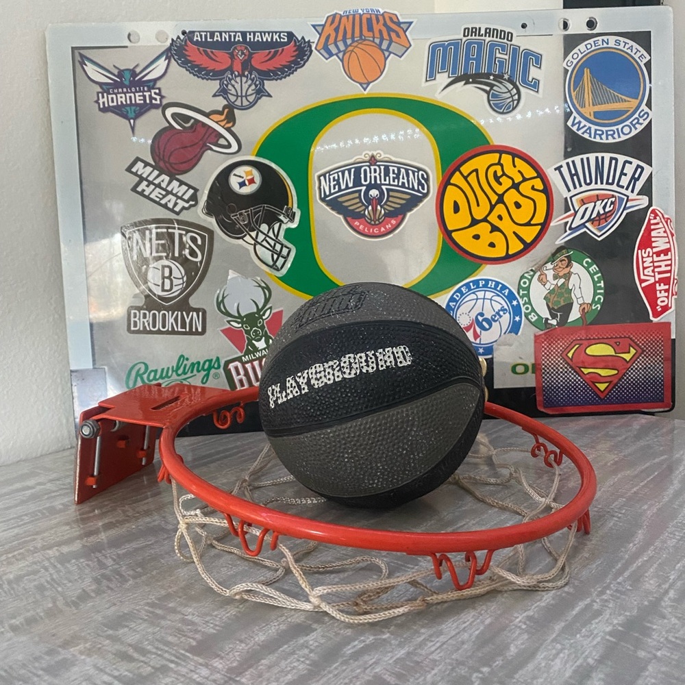 Mini-Basketball Hoop